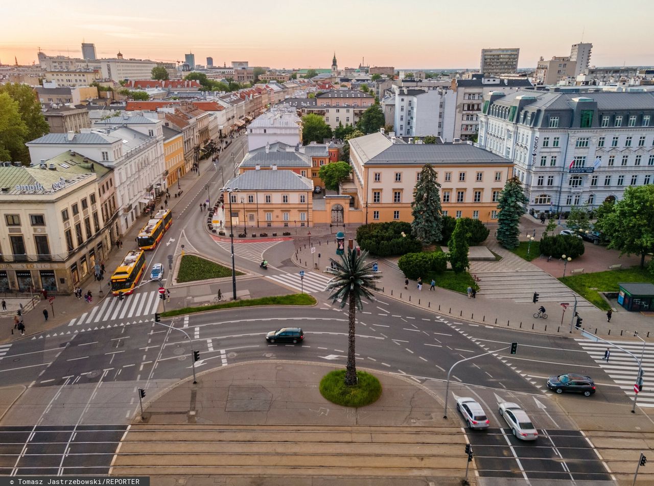 Kościół wynajął lokal za bezcen, dla innych cena była zaporowa. Warszawski ratusz tłumaczy