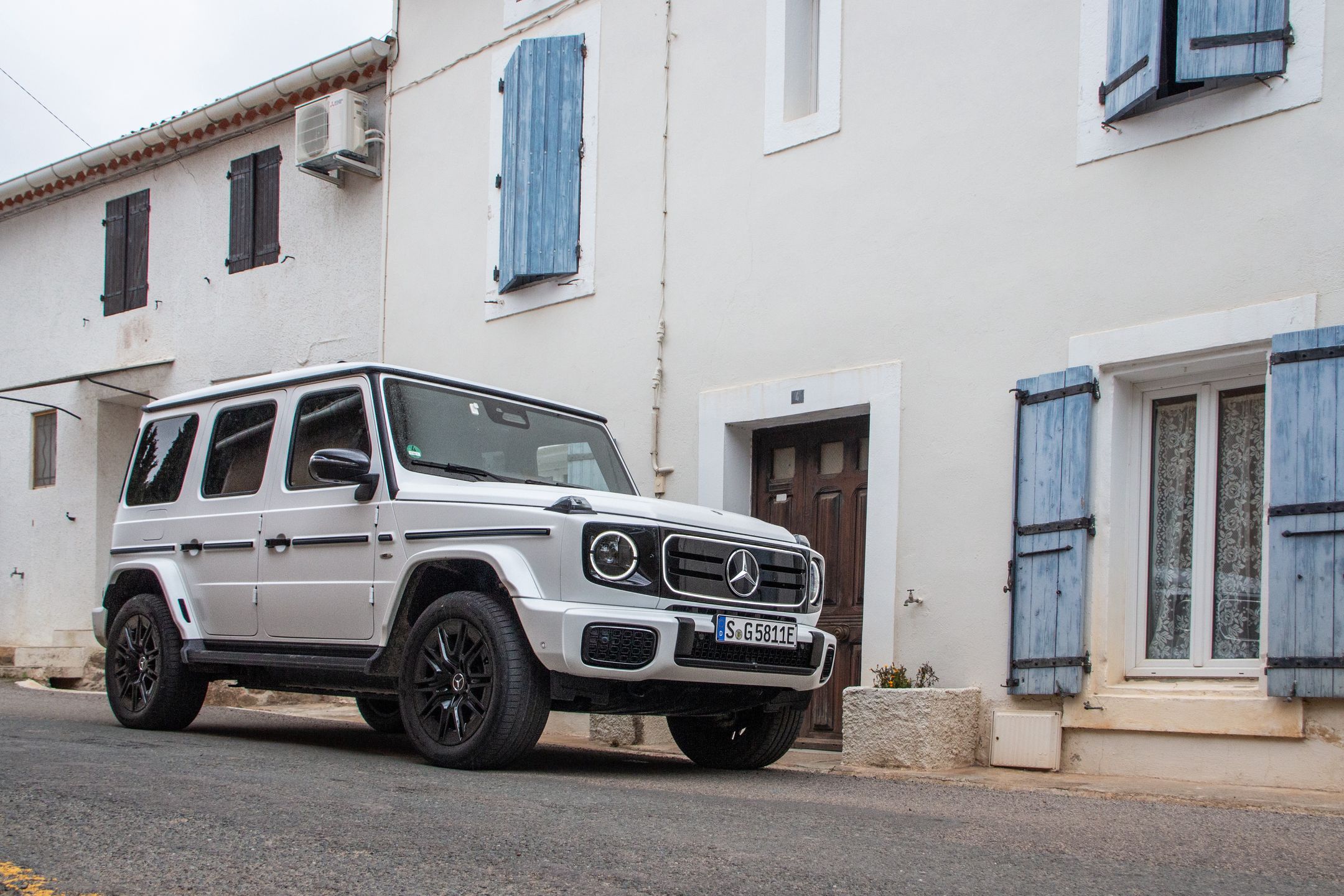 Mercedes-Benz G 580 (W465)
