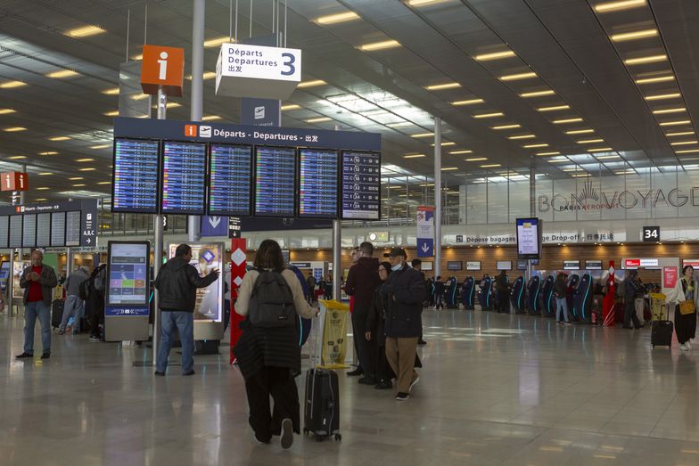 Problemy na lotnisku Paris-Orly