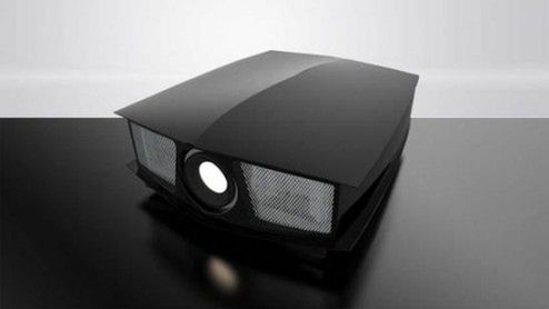 BlackWing wylatuje z hangaru 1