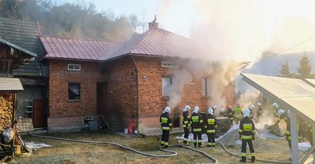 Trwa zbiórka po dramacie w Knurowie. Spłonęły leki ciężko chorej Zuzi