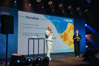 Dzisiaj hackować może każdy, nawet uczeń szkoły podstawowej. Jak ochronić firmy i urzędy przed atakami DDOS?