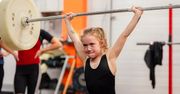 Najsilniejsza dziewczynka na świecie. Jest w stanie podnieść 80 kg
