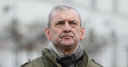 Broniarz o zawiadomieniu ws. maili Dworczyka. “To niedopuszczalne w demokratycznym państwie”
