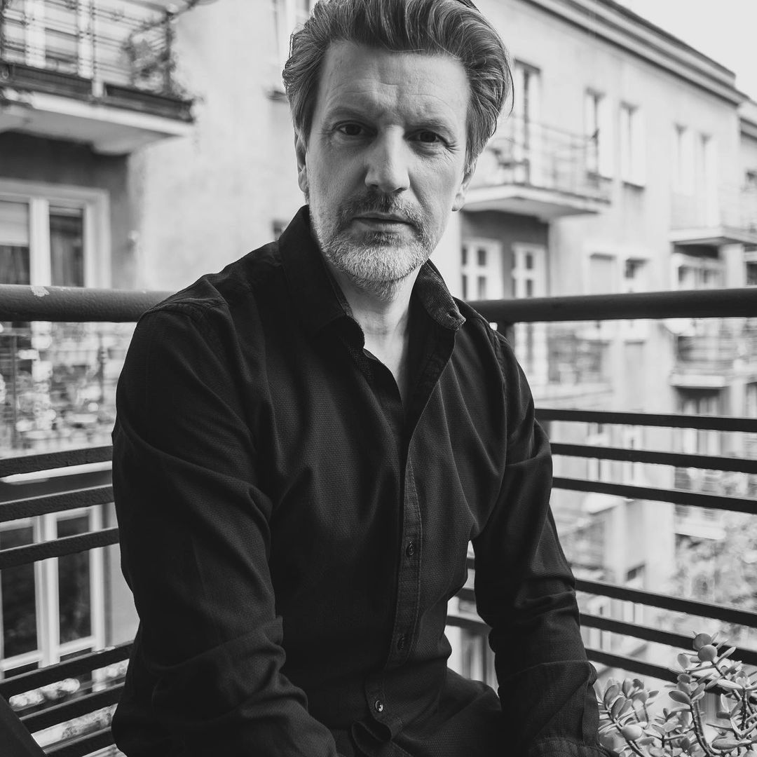 Maciej Kowalewski zmienił się na przestrzeni lat