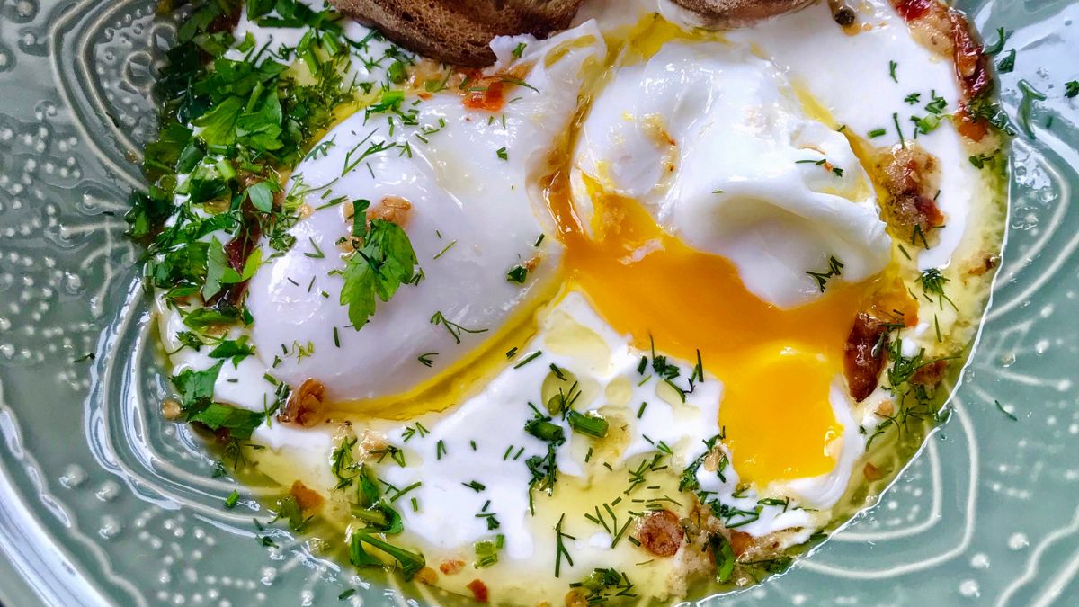 Jajka po turecku. Czyż nie wyglądają apetycznie?