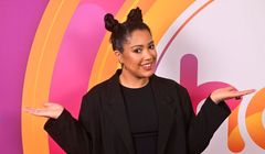 Polsat promuje "Must Be The Music". Prowadząca w roli pogodynki