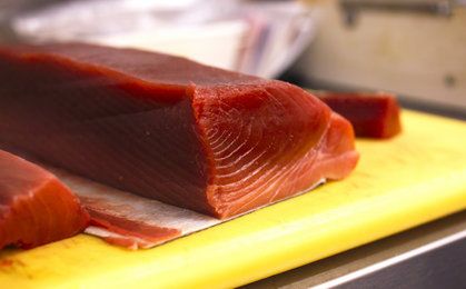 637 tys. dolarów za tuńczyka. 212-kilogramową rybę kupiła restauracja sushi
