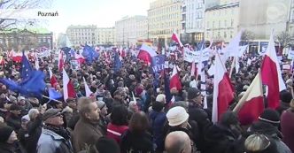 Manifestacje KOD w całym kraju. Protestują w obronie mediów publicznych