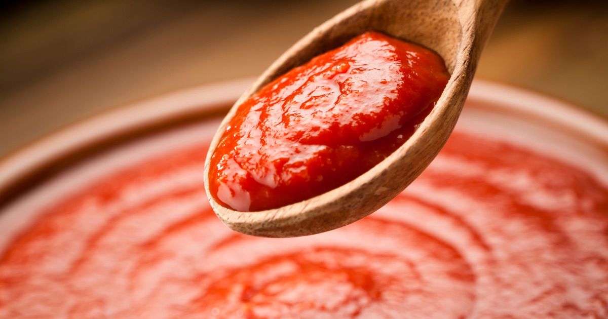 Sos pomidorowy do gołąbków - Pyszności; foto: Canva