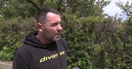 Kilkadziesiąt osób próbowało powstrzymać policjantów przed zatrzymaniem 20-latka