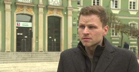 Wielkie oszczędzanie w Szczecinie. Zamrożone inwestycje, chłód w urzędzie, a może i w szkołach