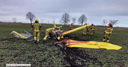 Wypadek awionetki pod Pruszczem Gdańskim. Dwie osoby zostały ranne i zabrane do szpitala