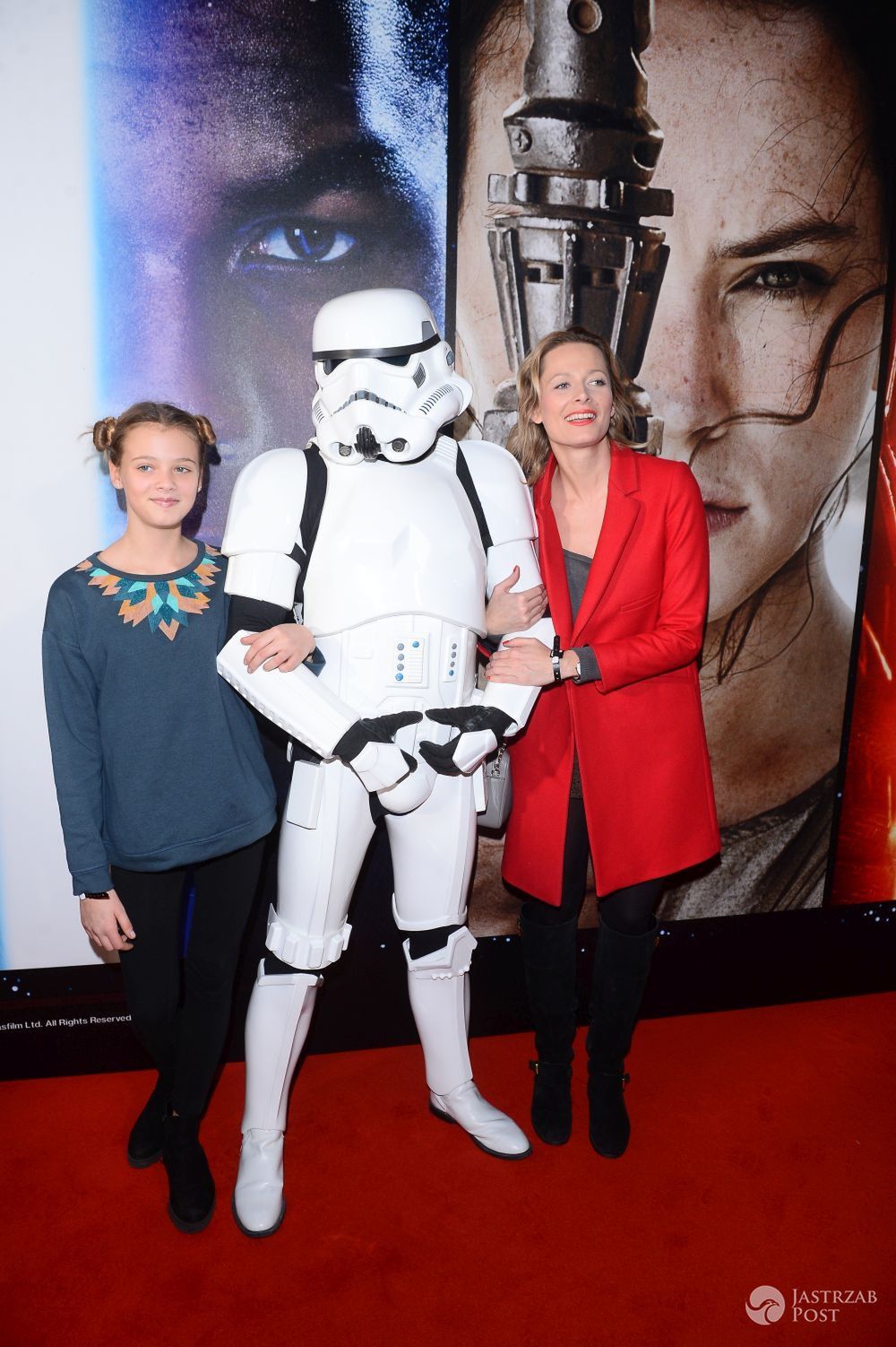 Odeta Moro z córką na premierze Gwiezdnych Wojen