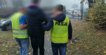 “Zadawał ciosy nożem w głowę”. 15-latek zaatakował taksówkarza w Zabrzu