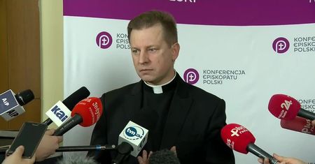 Pedofilia w Kościele i karta LGBT+ wśród tematów Konferencji Episkopatu Polski