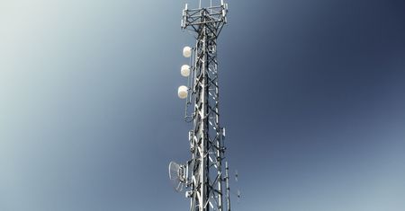 Świat gotowy na sieć 5G. W ciągu kilku miesięcy na rynek trafi mobilny hotspot 5G, zapewniający niemal szerokopasmowy dostęp do internetu