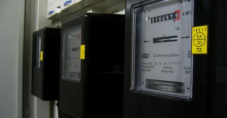 Sejm znowelizował w środę ustawę o cenach prądu – termin składania sprzedawcom energii oświadczeń został wydłużony