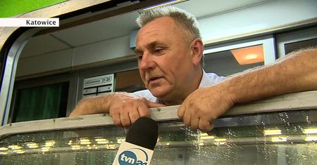 Przeszliśmy na czas zimowy. Pociągi miały przymusową godzinę postoju