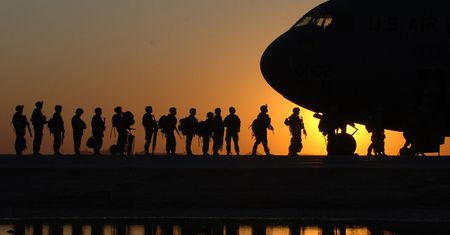 Szef MON rozmawiał w Brukseli o „Fort Trump”: Pentagon pracuje bardzo intensywnie nad polską ofertą, dotyczącą stałych baz amerykańskich