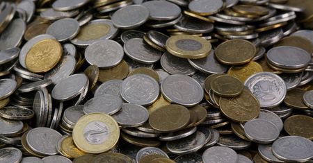 Rok 2018 powinien przynieść ulgę frankowiczom. Złoty będzie się dalej umacniał do szwajcarskiej waluty