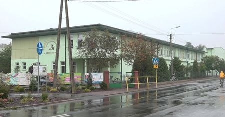 44-letnia pedagog z Zespołu Szkół w Osieku nad Wisłą zmarła na COVID-19