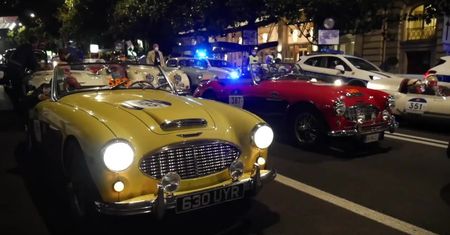 We Włoszech odbył się rajd historycznych samochodów Mille Miglia