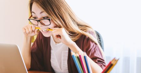 Najpopularniejszym kierunkiem informatyka, najtrudniej się dostać na inżynierię internetu