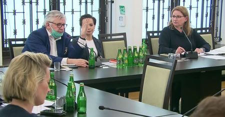 Prezes PR i dyrektor Trójki złożyli wyjaśnienia w Senacie