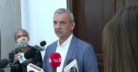 „Minister umył ręce”. S. Broniarz o braku planu na otwarcie szkół pierwszego września