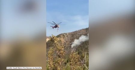 Strażacy walczą z pożarami lasów w Kolorado. W akcji biorą udział specjalistyczne helikoptery