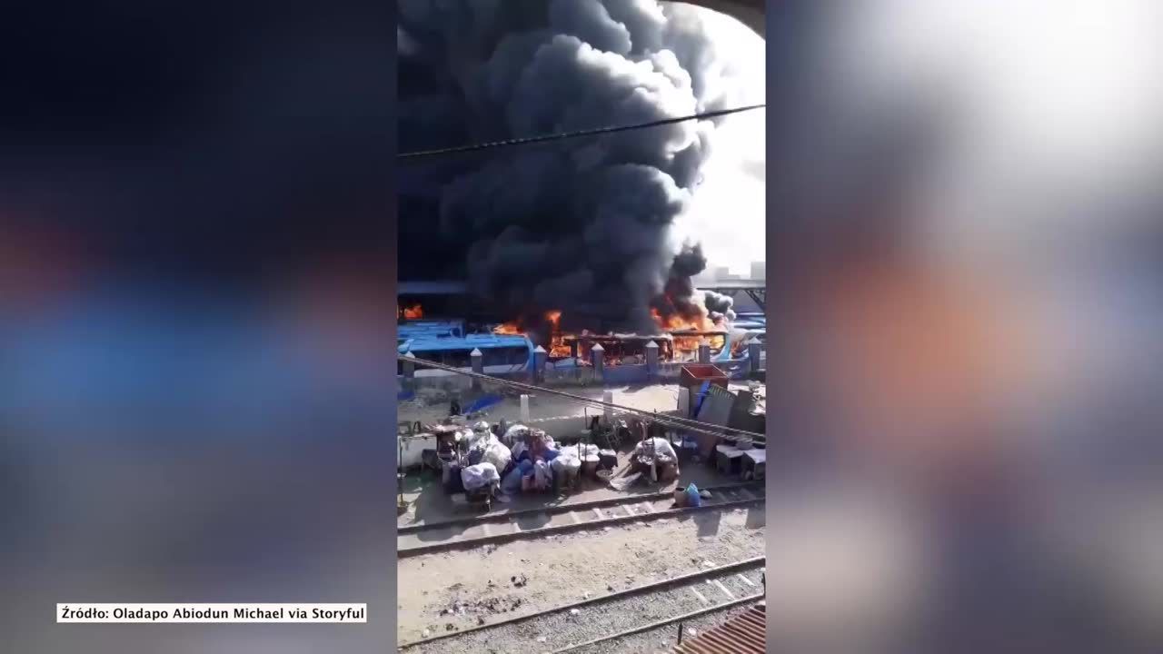 Zajezdnia autobusowa w Lagos podpalona. Wiele pojazdów spalonych