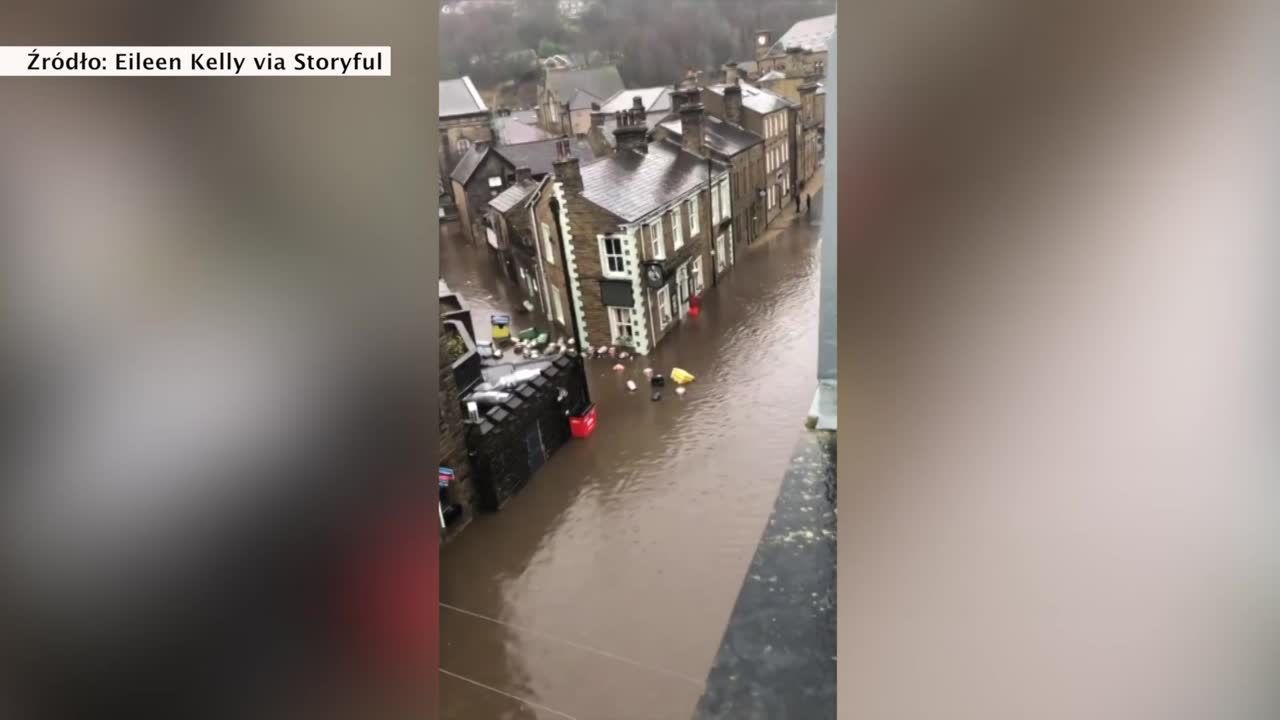 Orkan Ciara spustoszył ulice Yorkshire. Z powodu powodzi nieprzejezdne nawet największe ulice