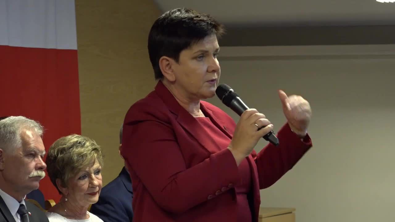 B. Szydło: Opozycja chce podzielić rząd, by przejąć władzę w Polsce