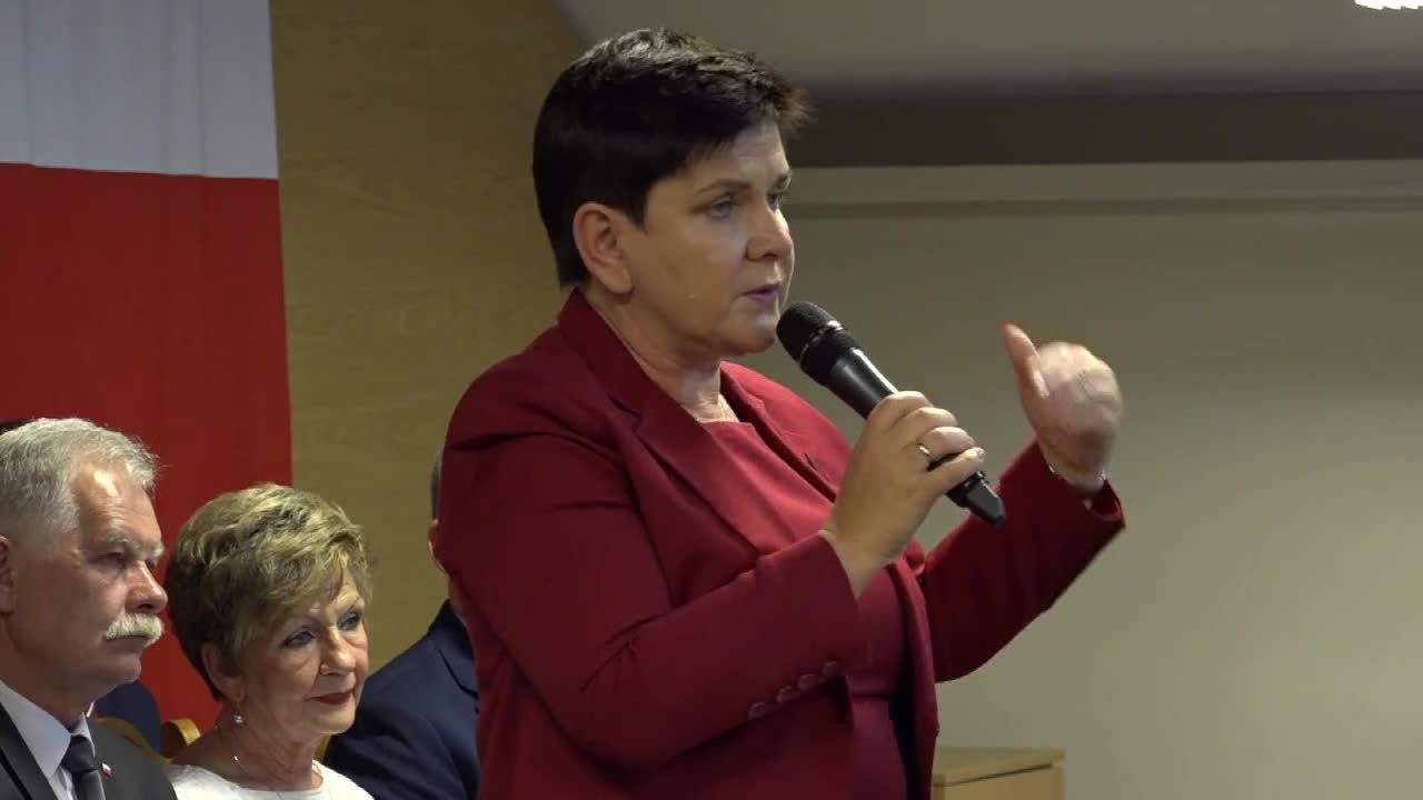 B. Szydło: Opozycja chce podzielić rząd, by przejąć władzę w Polsce