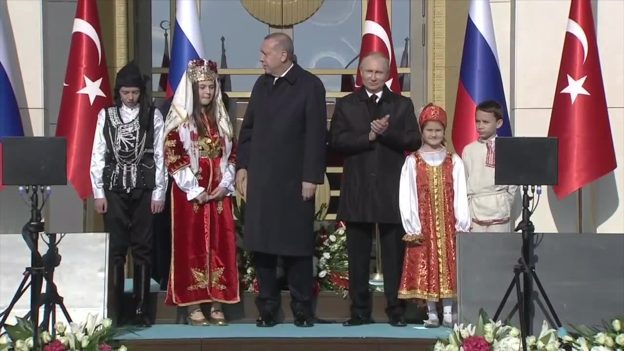 Erdogan i Putin uroczyście zainaugurowali budowę pierwszej elektrowni atomowej w Turcji