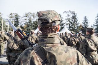 WOT chcą wcielać pielęgniarki i ratowników. A w szpitalach braki kadrowe