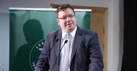 "Tomasz Grodzki złamał dwa artykuły konstytucji". Ważna opinia z ministerstwa