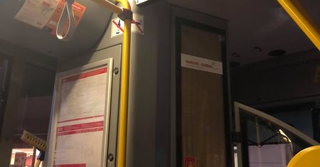 Kierowca autobusu zawiózł pasażerów na stację paliw. Oburzona czytelniczka napisała list
