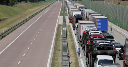 Korek na A2 rozładowany. Miał 40 km