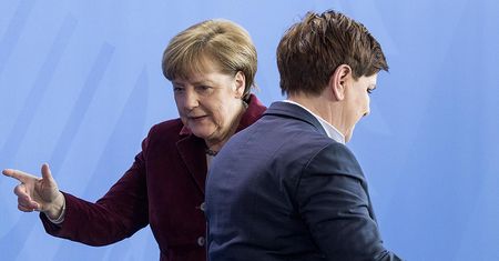 Prof. Arkadiusz Stempin: Merkel nie odpuści Polski tak łatwo, jak Macron