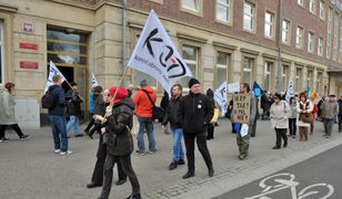 Działaczka KOD skazana za atak na policjantów. Twierdzi, że to ona została pobita