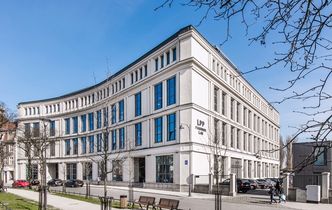 Milion masek dla Chin