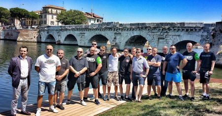 Uczestnik wyprawy ONR do Rimini zdradza nam, jak wyglądają patrole narodowców w kurorcie