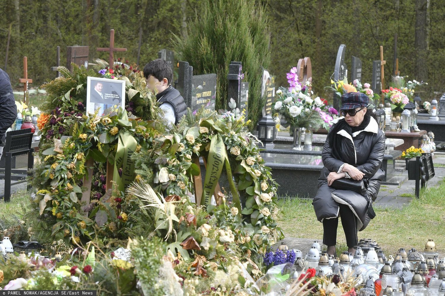 Ewa Krawczyk uczciła miesięcznicę śmierci męża