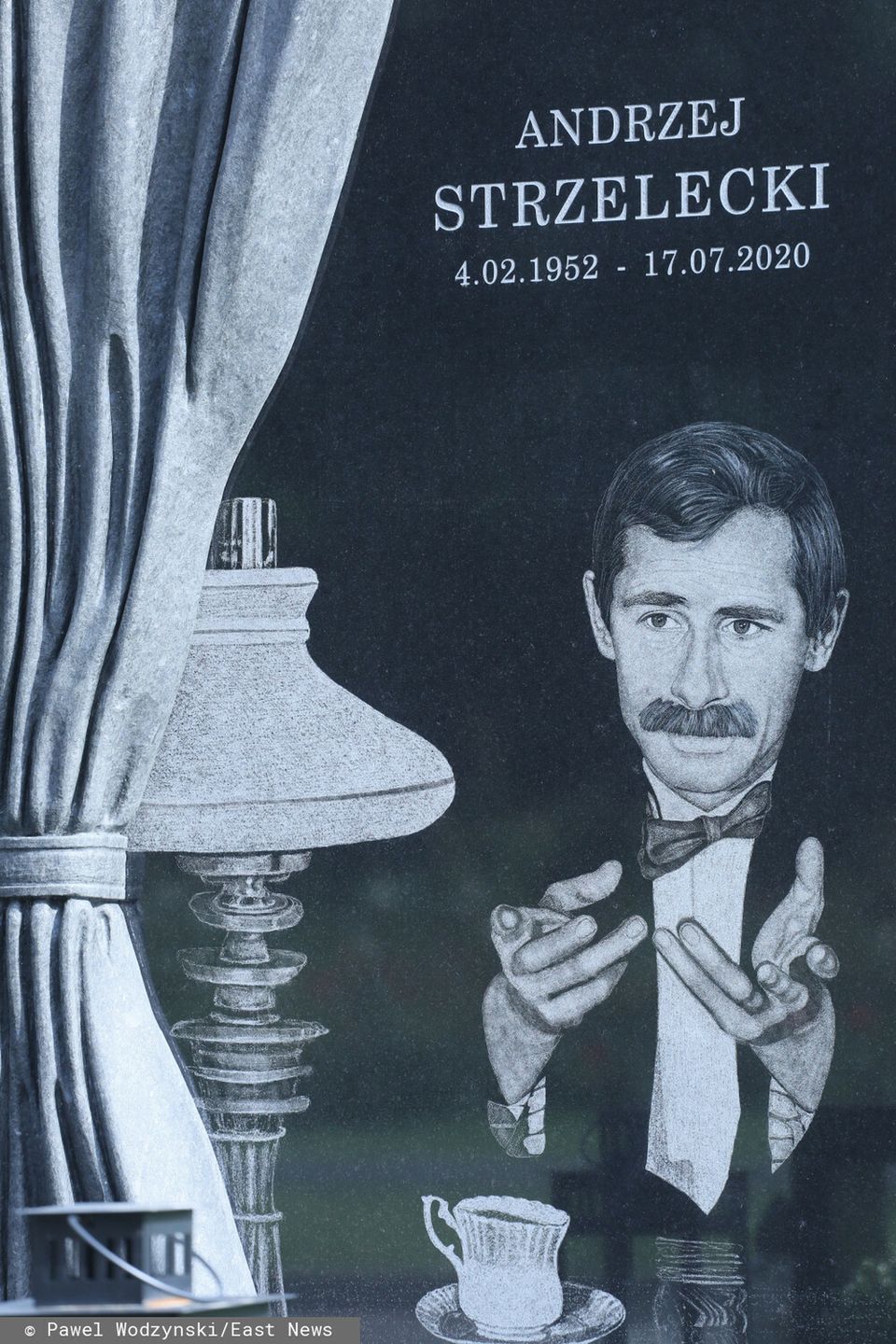 Nowy grób Andrzeja Strzeleckiego