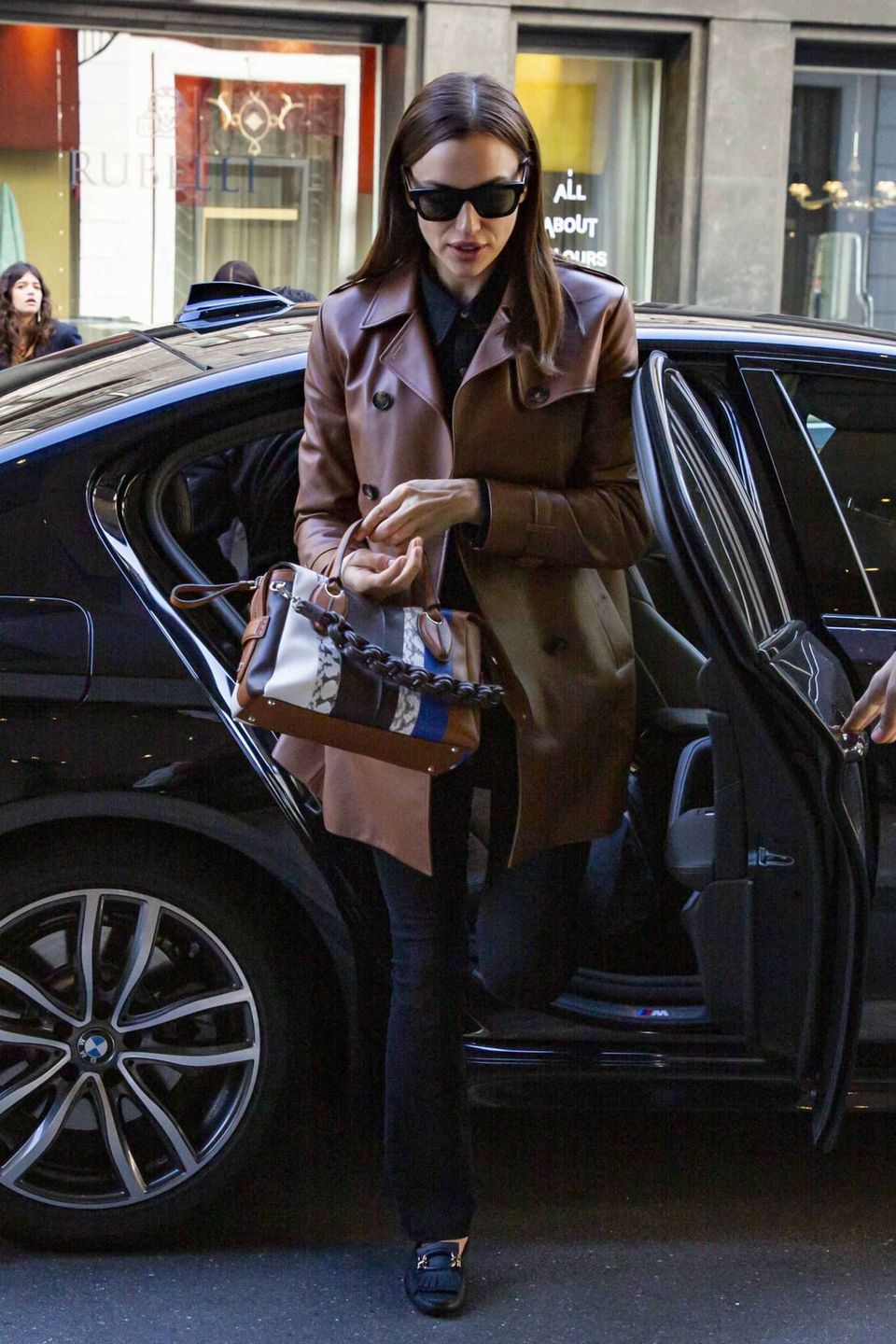 Irina Shayk ucieka przed paparazzi