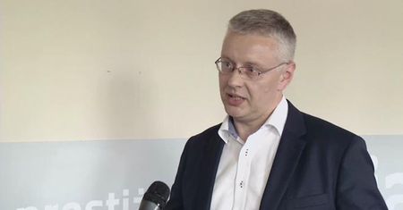 Uczelnie coraz częściej współpracują z pracodawcami (WIDEO)