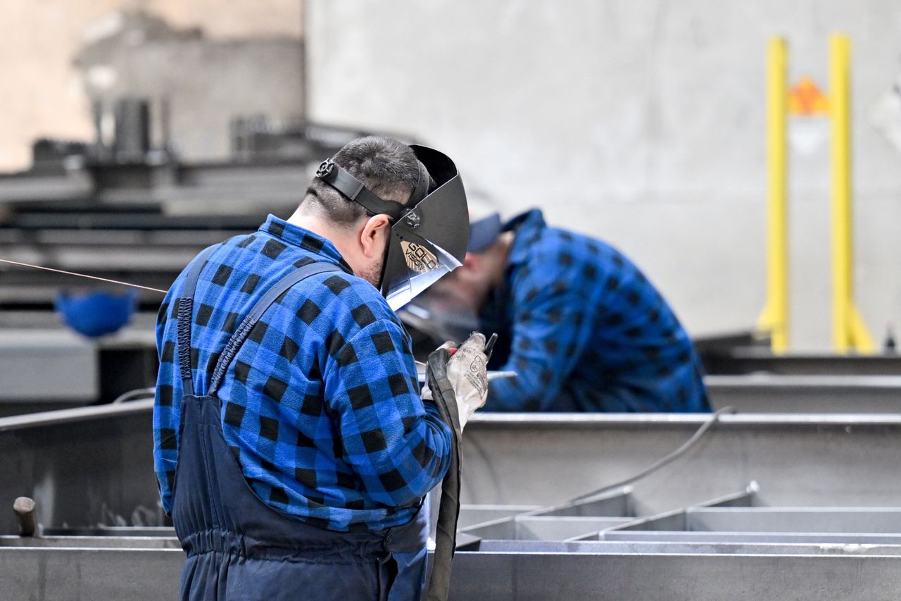 Coraz więcej Polaków wraca do kraju. Eksperci wskazują powody