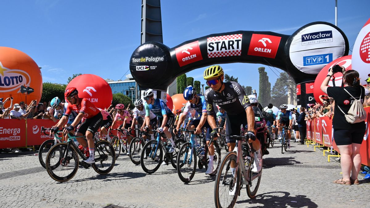 PAP / Maciej Kulczyński / Na zdjęciu: start Tour de Pologne